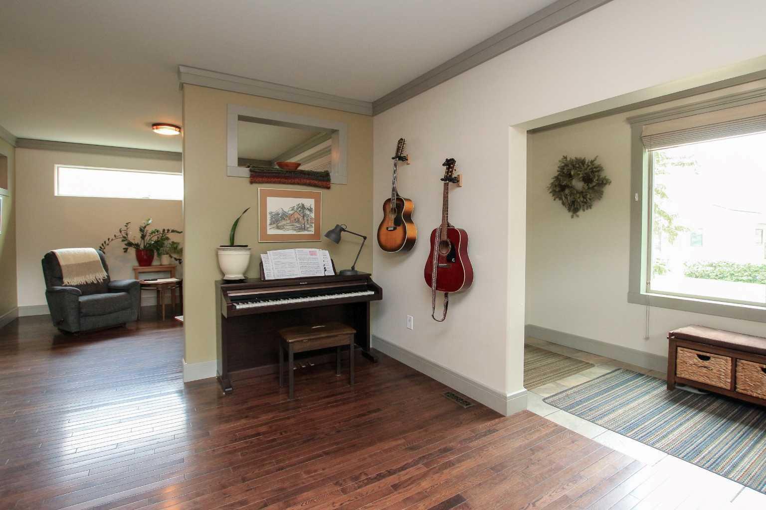 Property Photo: 4525 48 Street AB T6H 1X6
