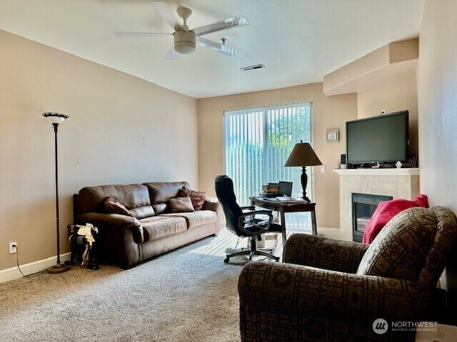 Property Photo: 1548 River Road 105 WA 98632