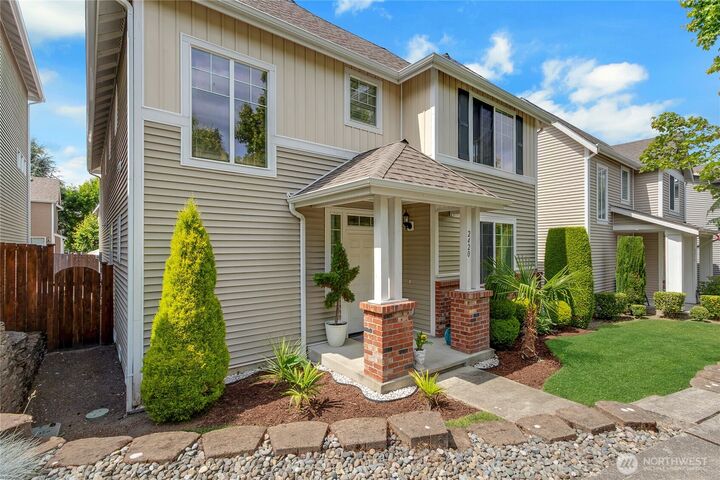 Property Photo:  2420  Chateau Drive  WA 98373 