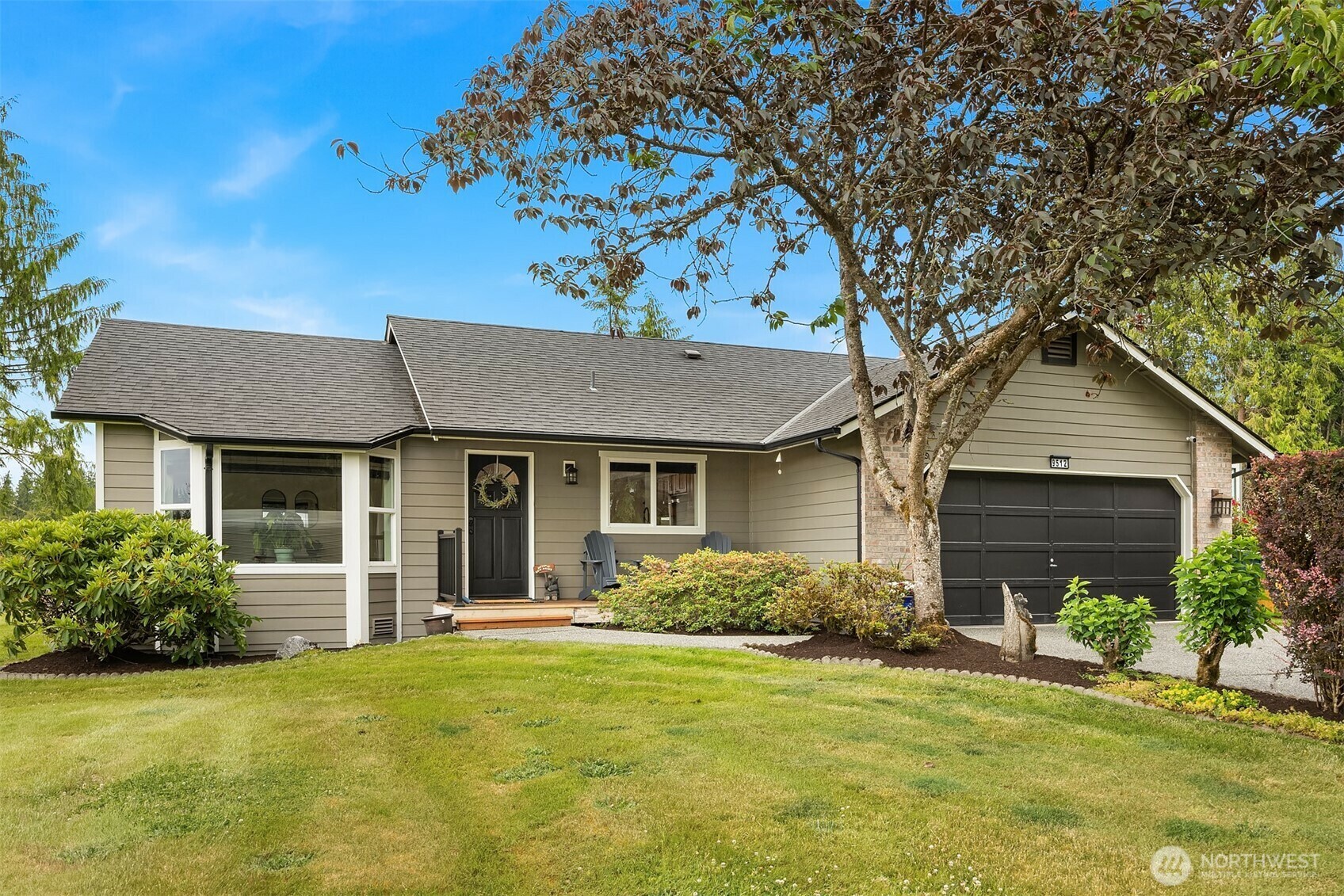 Property Photo: 9512 Woods Place WA 98296
