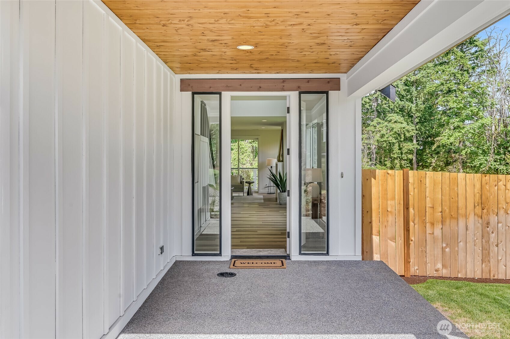 Property Photo: 30418 132nd Avenue SE WA 98092
