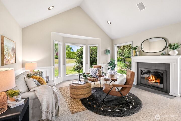 Property Photo:  14333  92nd Street SE  WA 98290 