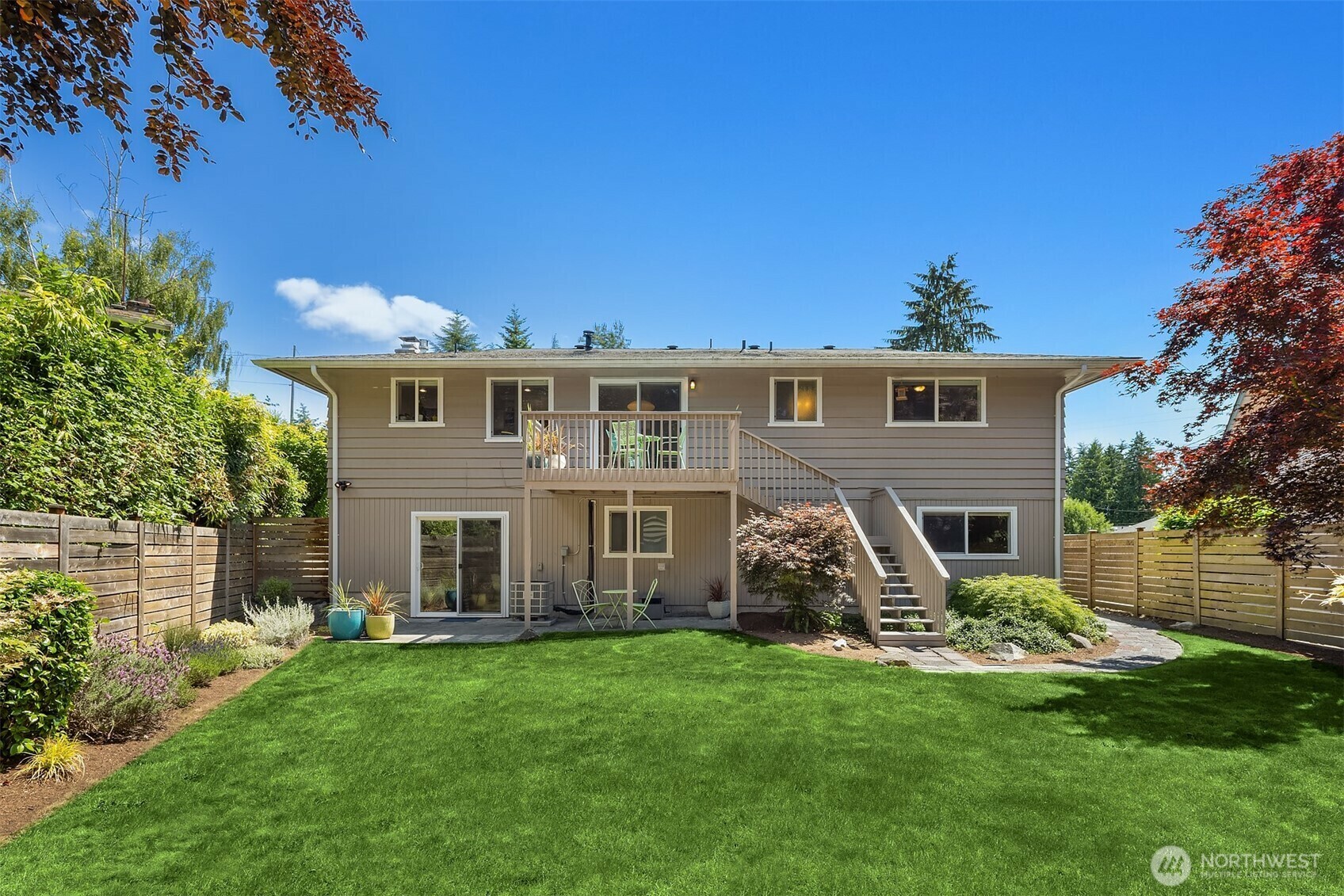 Property Photo:  16011  Sunnyside Avenue N  WA 98133 