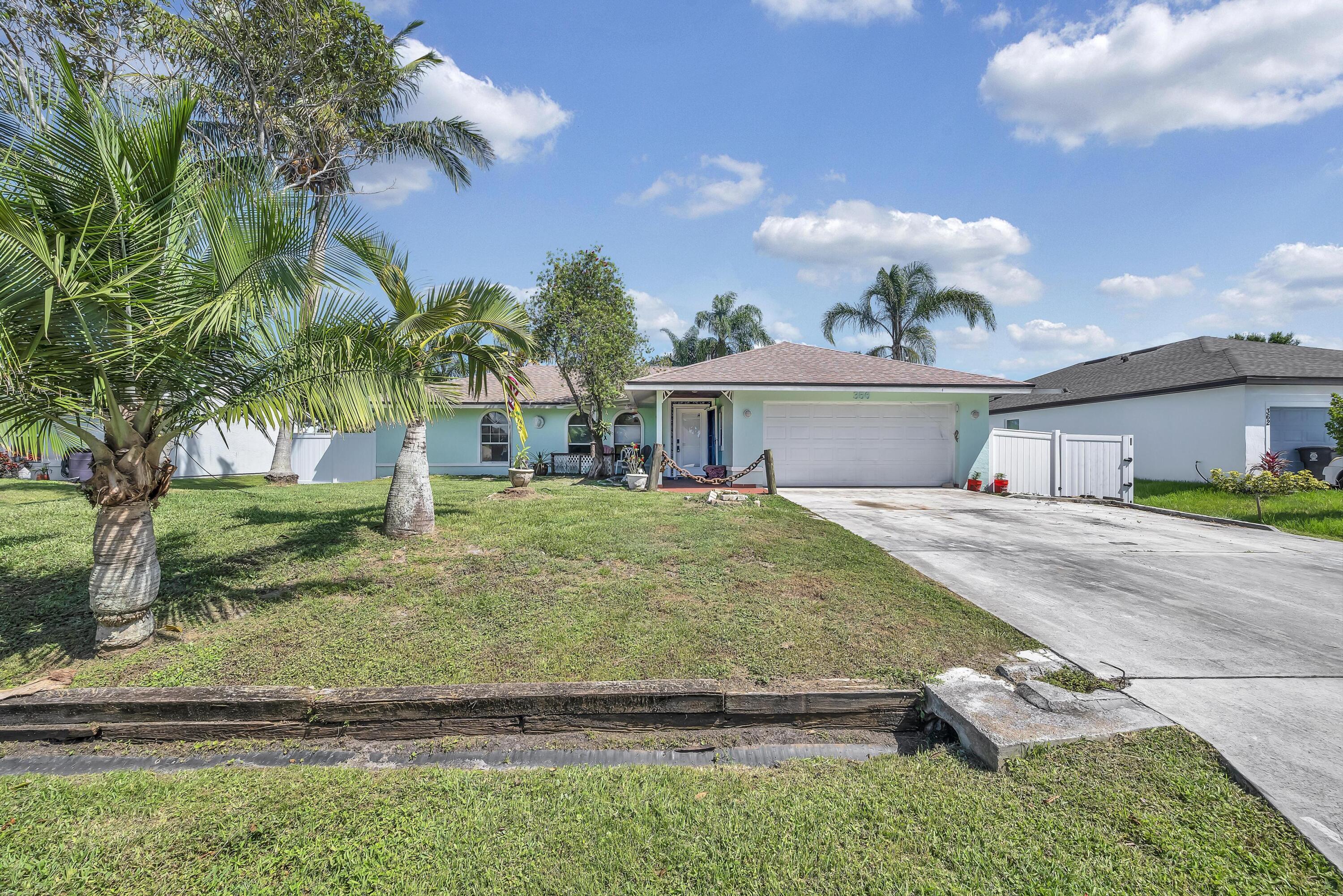 Property Photo: 356 SW Grimaldo Terrace FL 34984
