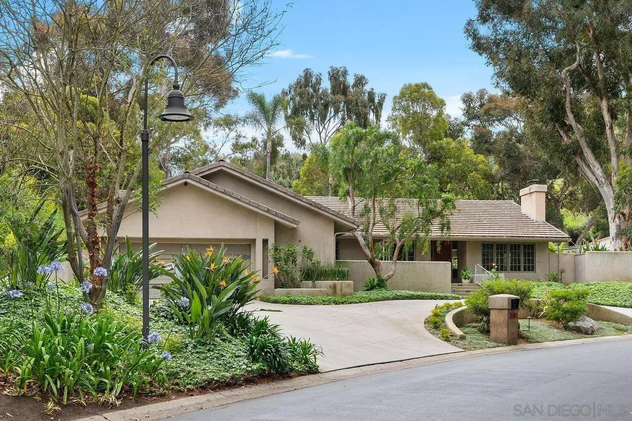 Property Photo: 2676 Caminito Prado CA 92037