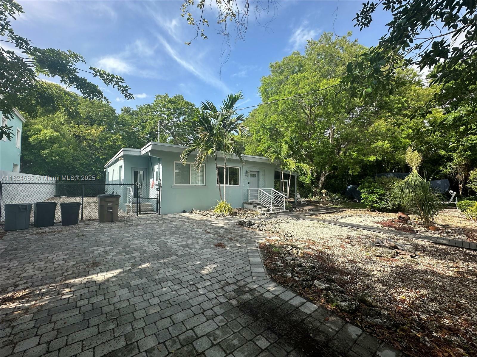 Property Photo: 349 Mahogany Dr FL 33037