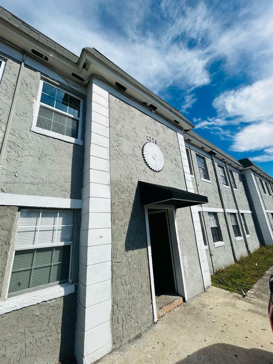 Property Photo: 2775 L B McLeod St. B FL 32805