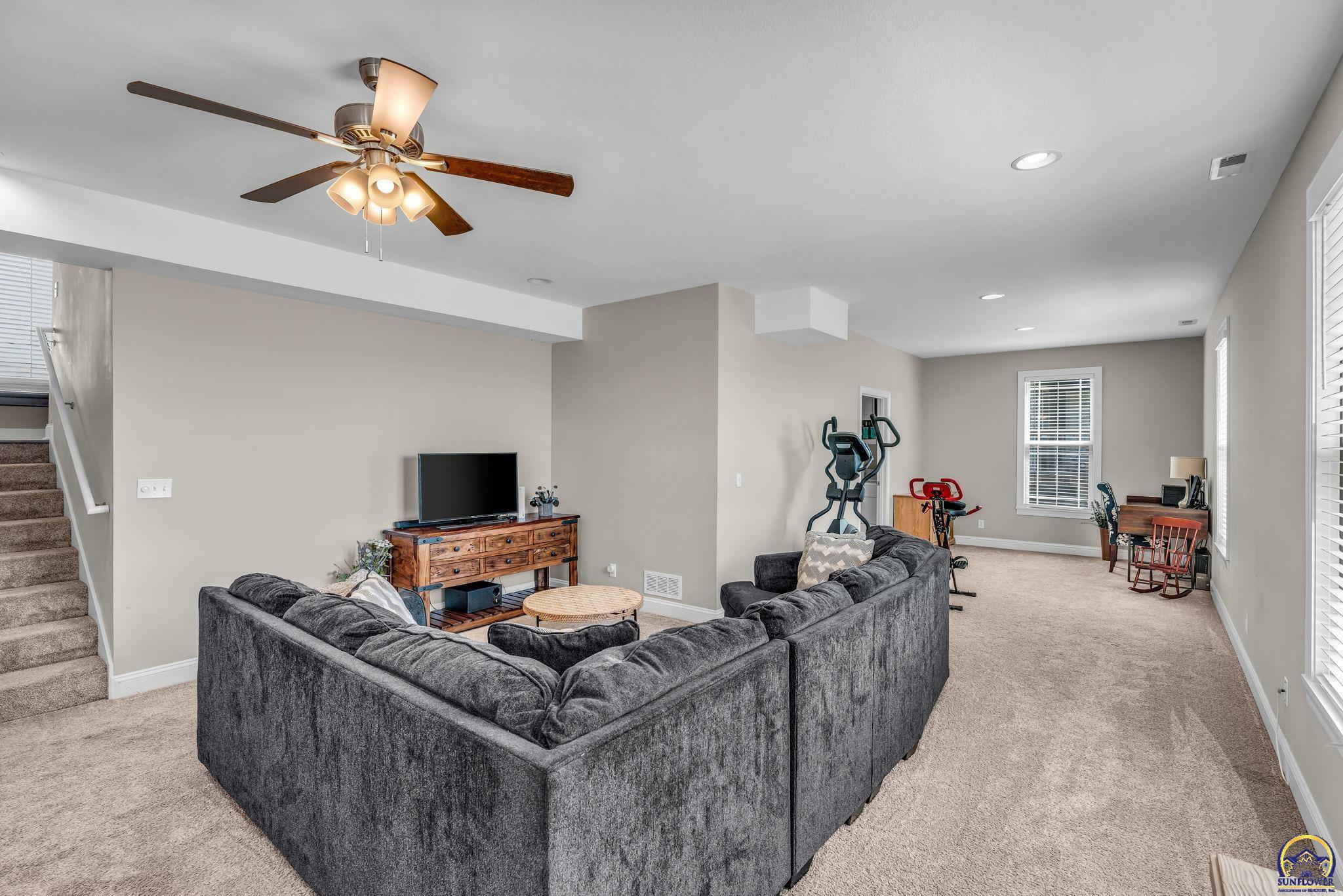 Property Photo: 8443 SW 30th St KS 66614