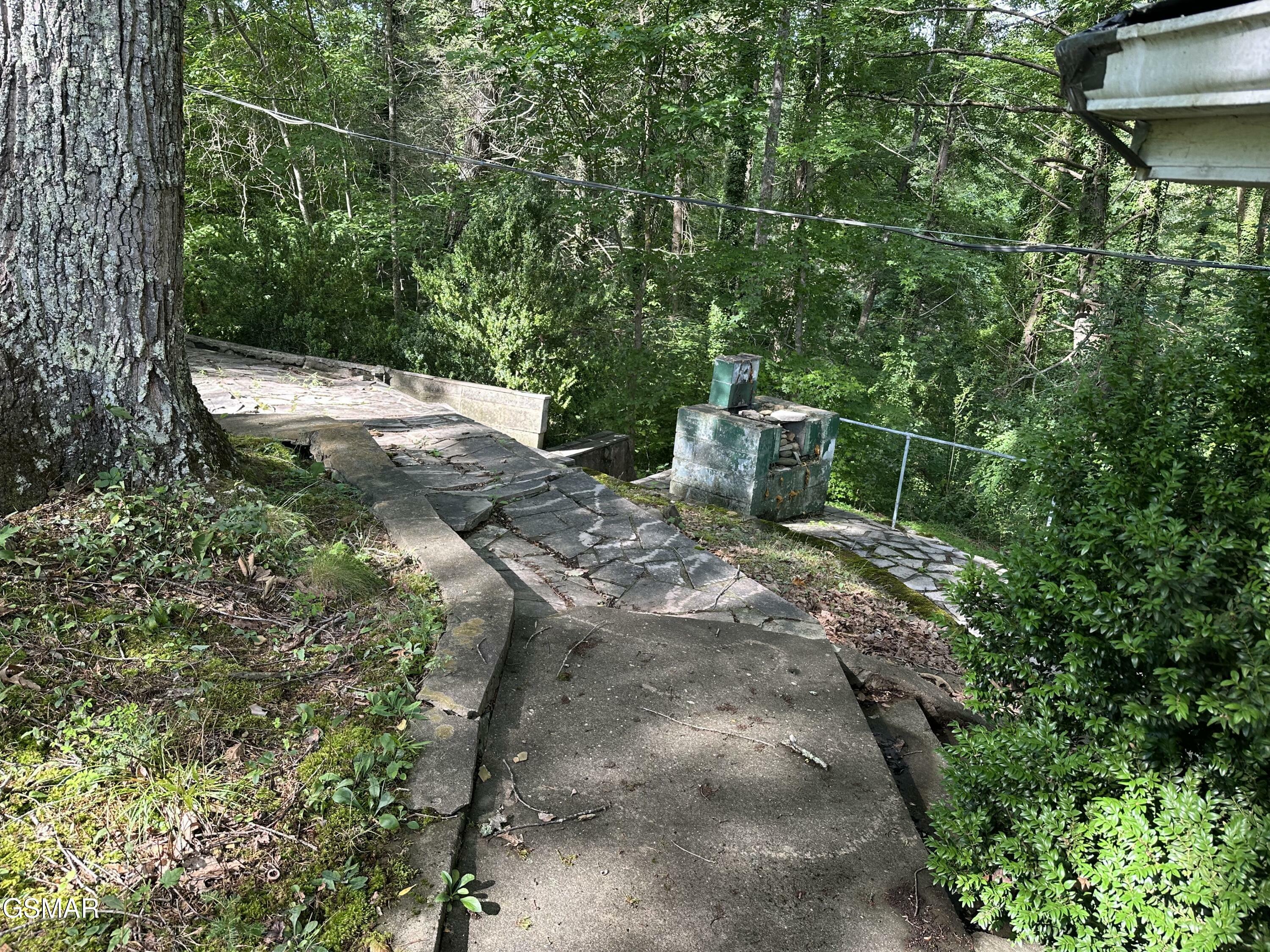 Property Photo: 1138 Little Smoky Road TN 37738