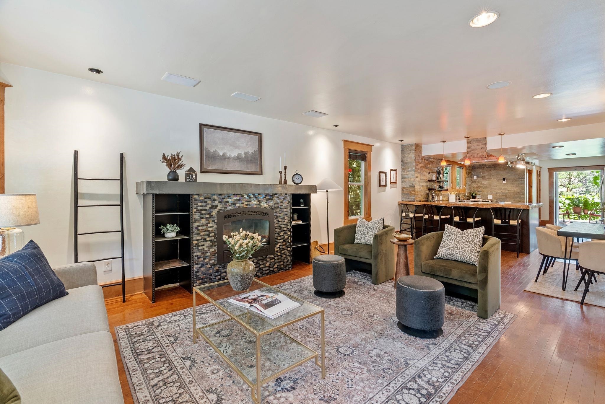 Property Photo: 1420 W Main Ave WA 99201