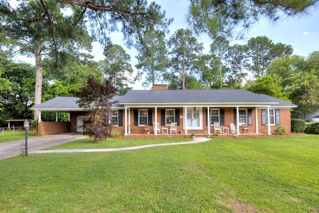 Property Photo: 206 Burns Drive SC 29150