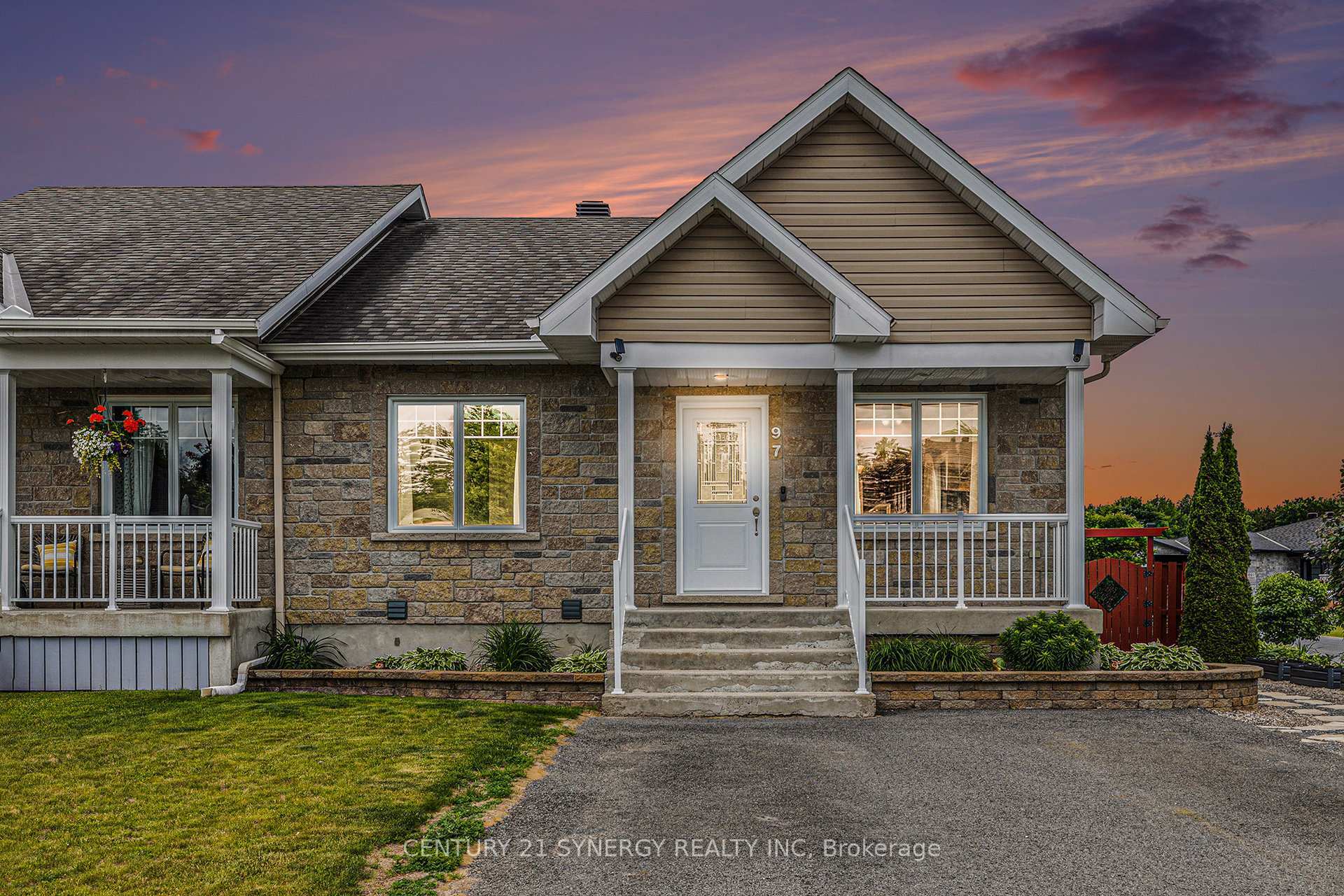 Photo de la propriété: 97 Pitre Street ON K0B 1A0