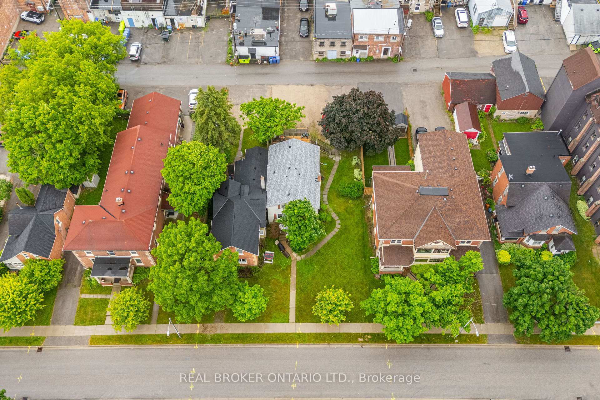 18 First Avenue  Orangeville ON L9W 1H8 photo