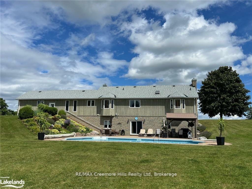 Property Photo: 2332 Centre Line Road ON L0M 1G0