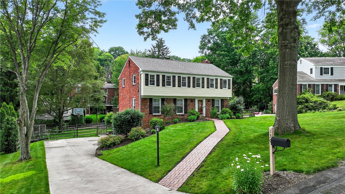 Property Photo: 130 Kent Drive PA 15241