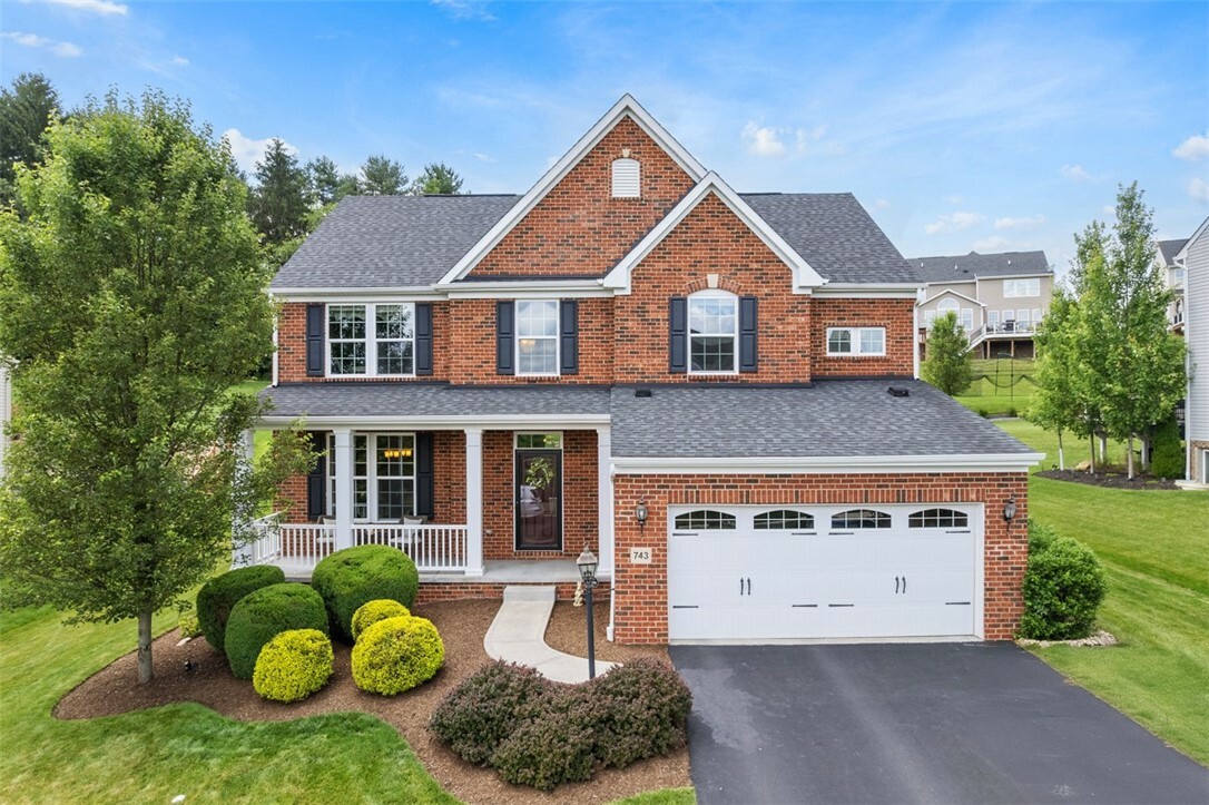 Property Photo:  743 Packsaddle Trail  PA 15044 