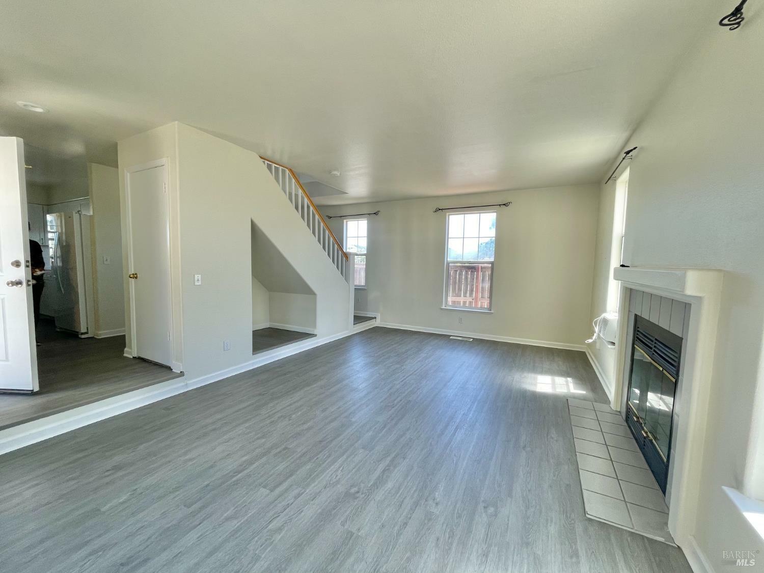 Property Photo: 2340 Roburta Lane CA 95403