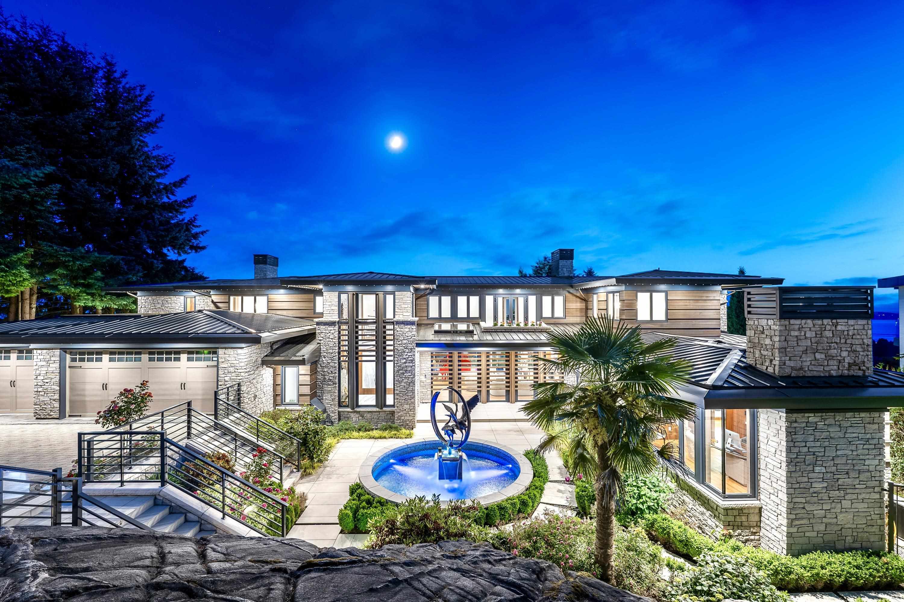 Property Photo: 1036 Eyremount Drive BC V7S 2B3