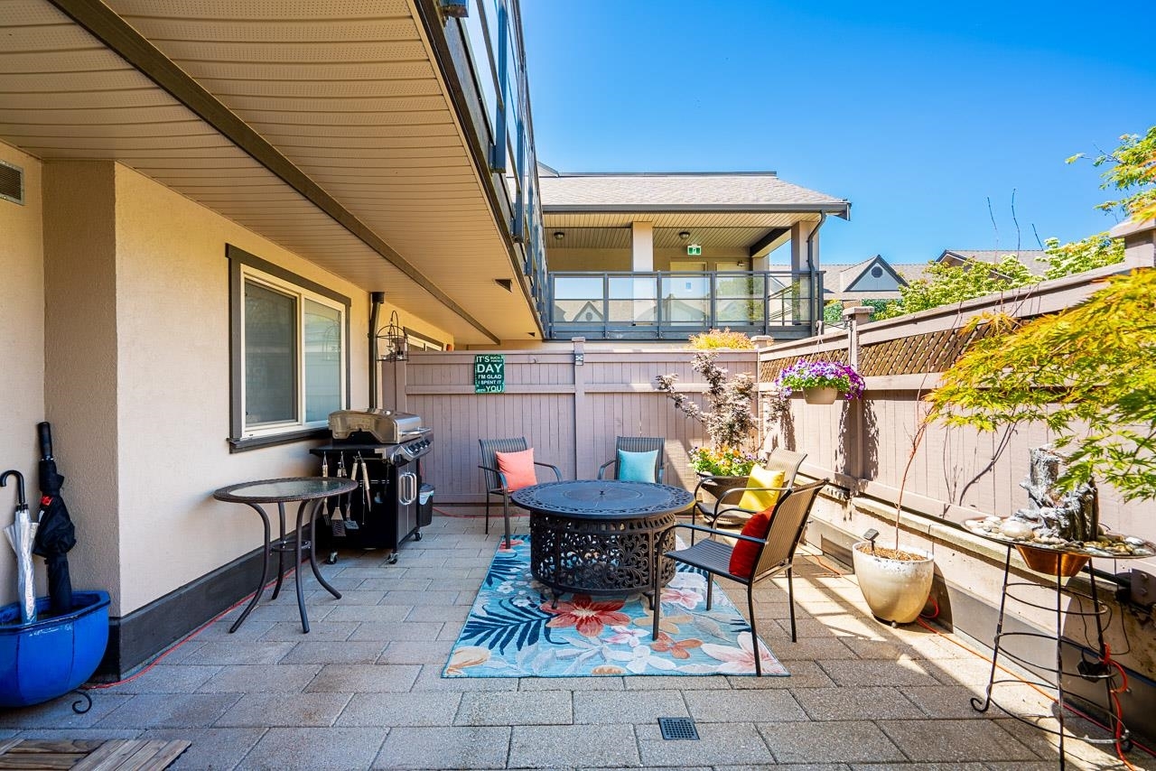 Property Photo: 4811 53 Street A205 BC V4K 2Z3