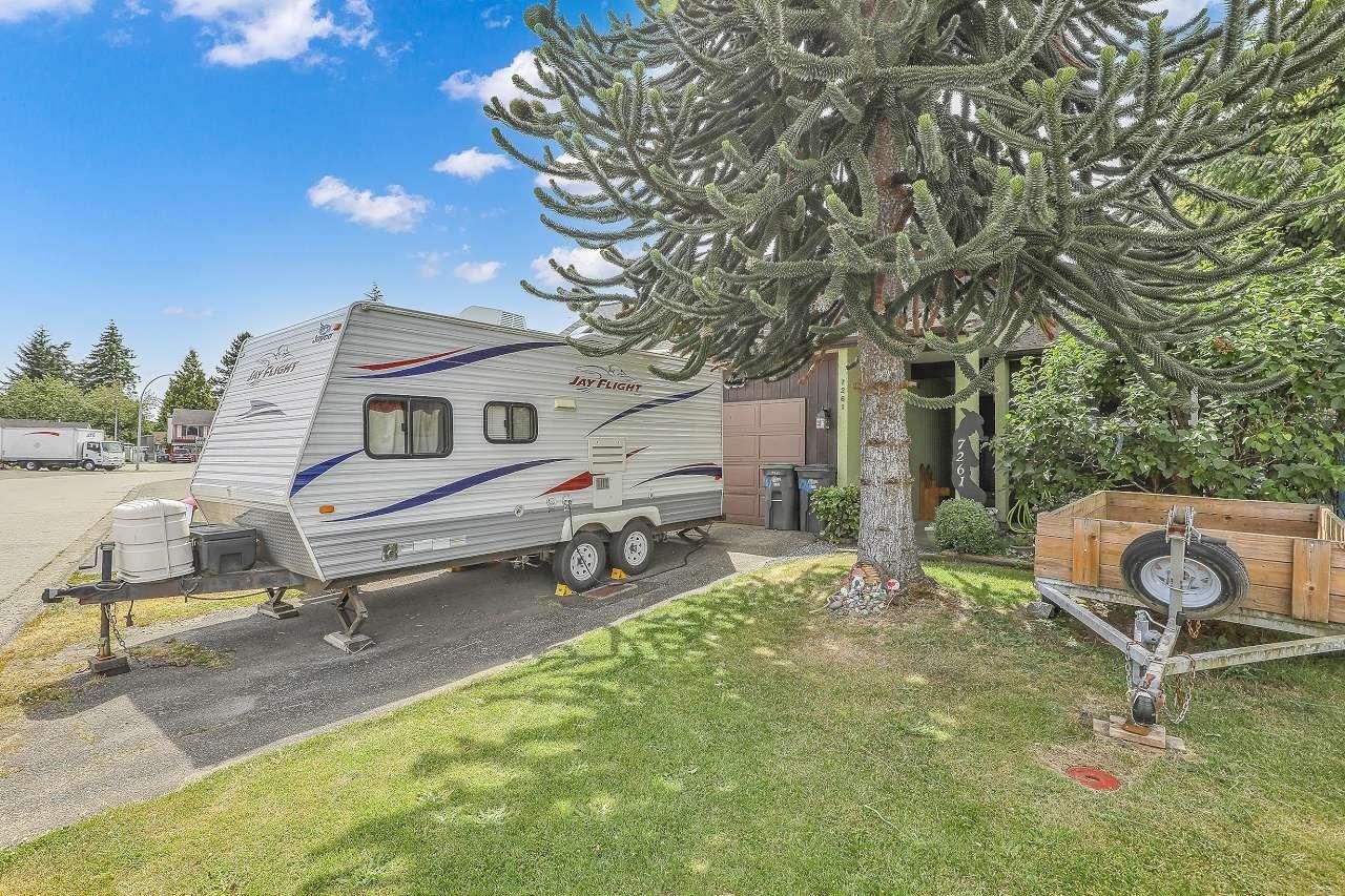 Photo de la propriété: 7261 129B Street BC V3W 6Z7