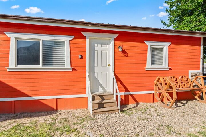 Property Photo: 20106 Lower Pleasant Ridge Rd. 29 ID 83607