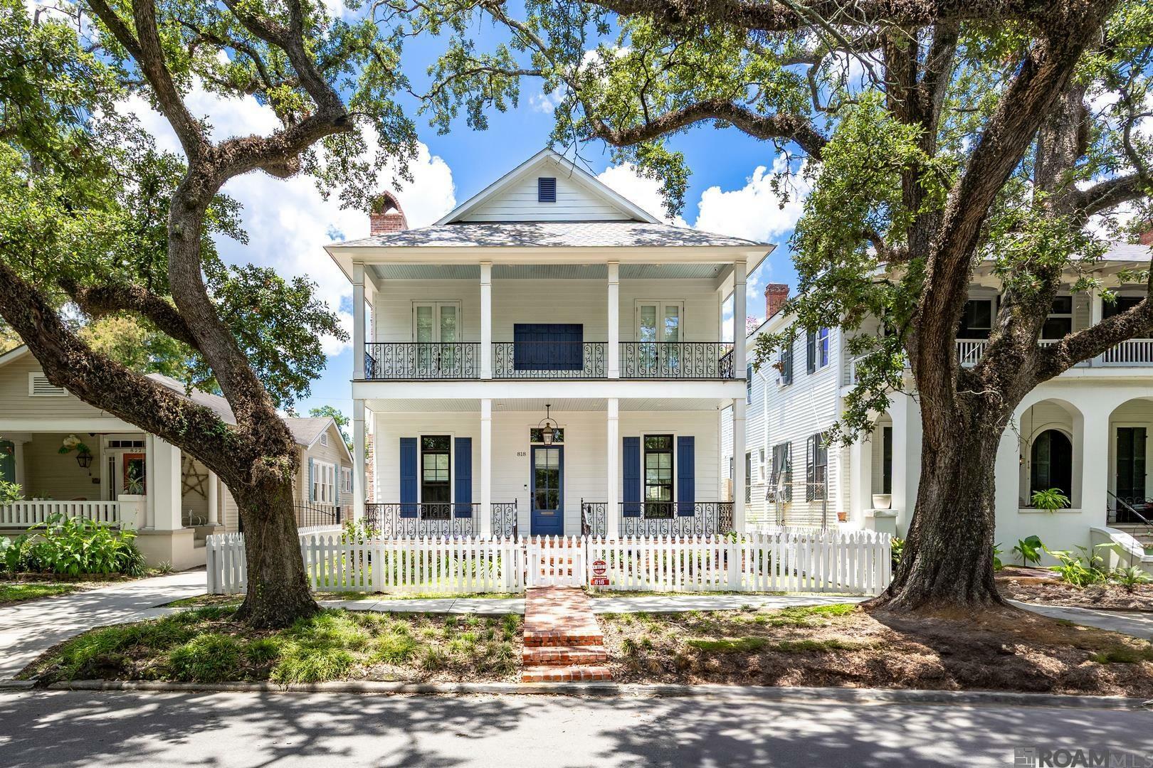 Property Photo:  818 Park Blvd  LA 70806 