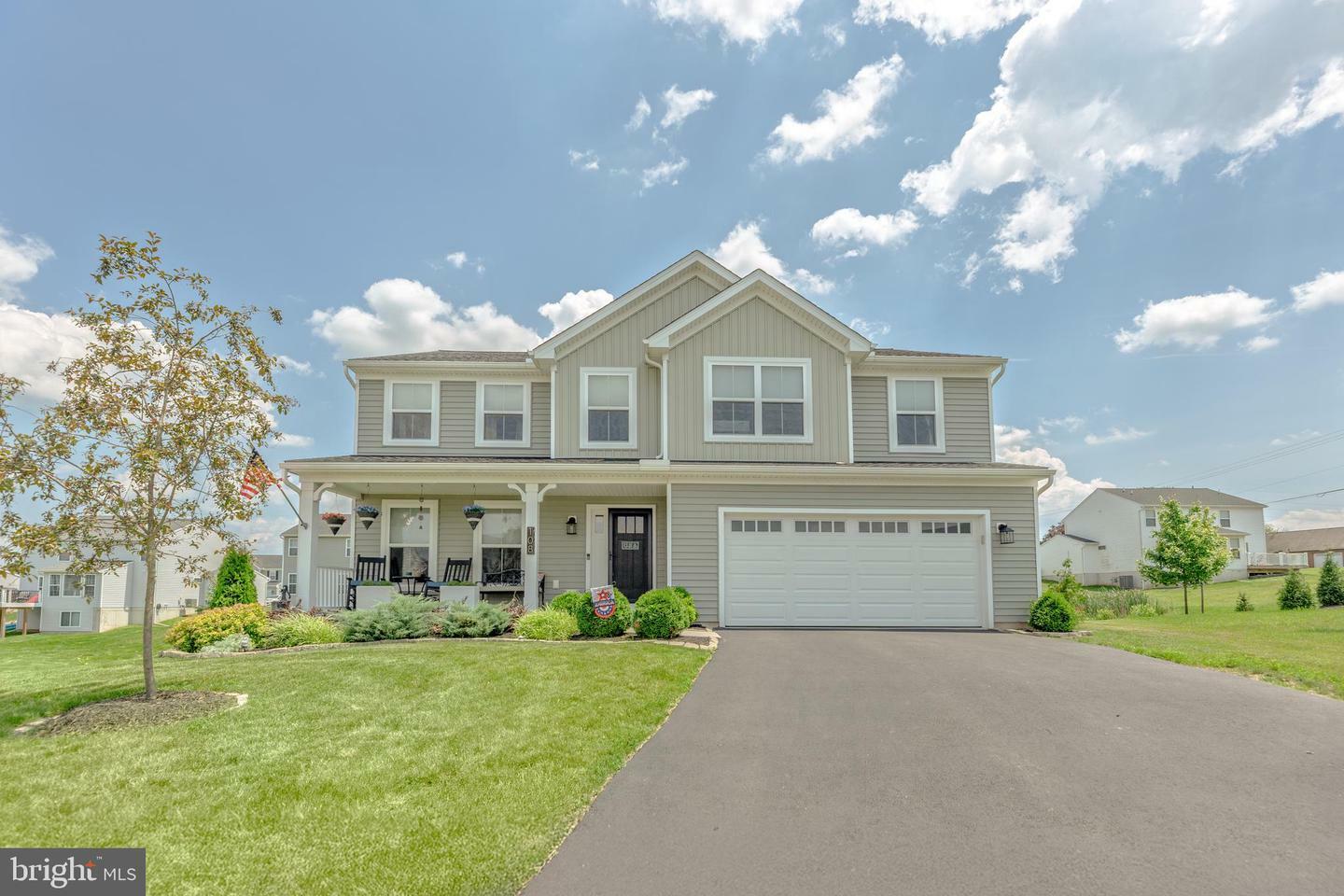 Property Photo:  108 Winwood Court  PA 19464 