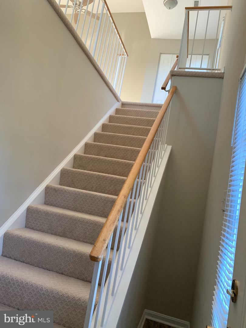 Property Photo: 7575 Belle Grae Drive 13 VA 20109