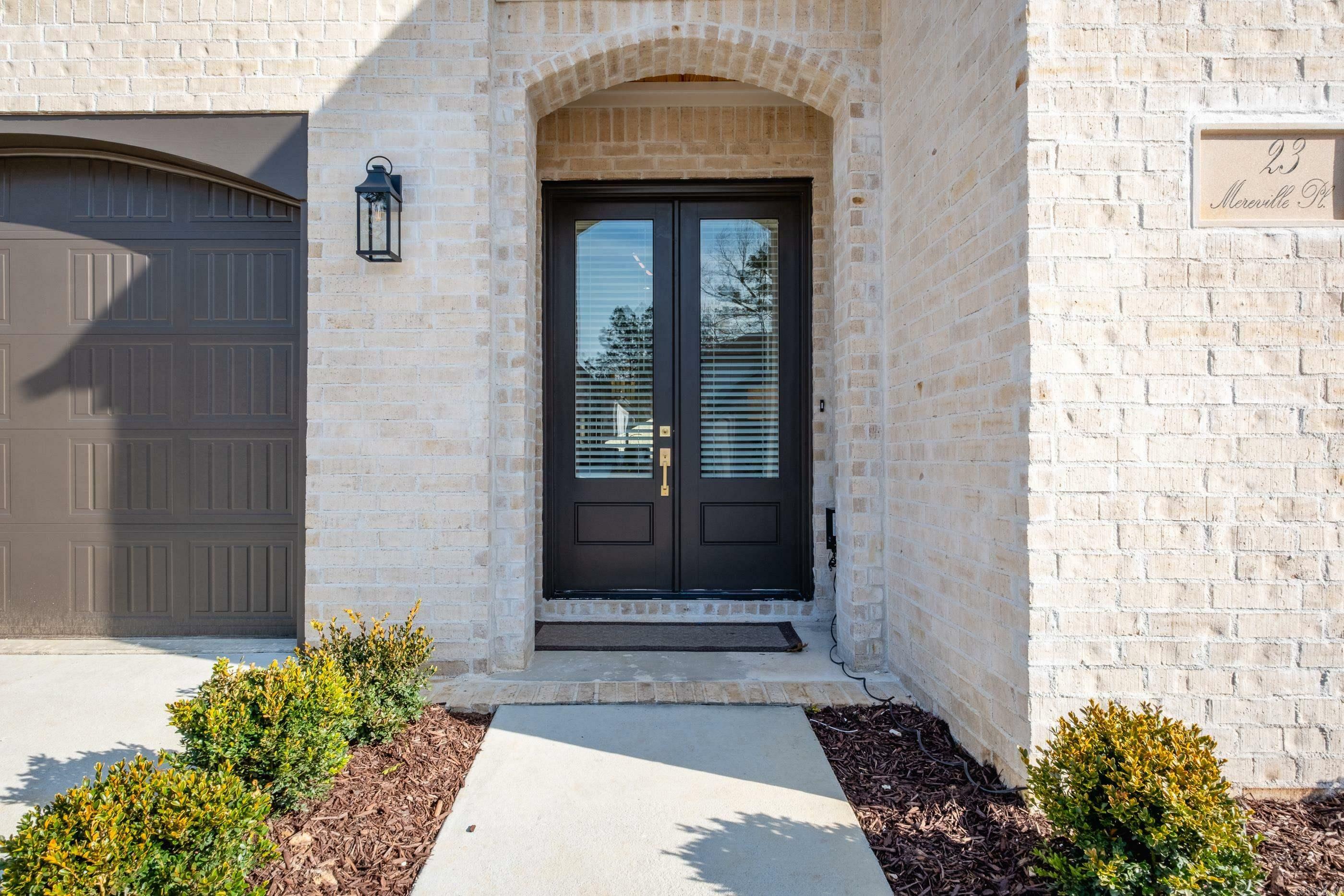 Property Photo: 23 Mereville Place AR 72223