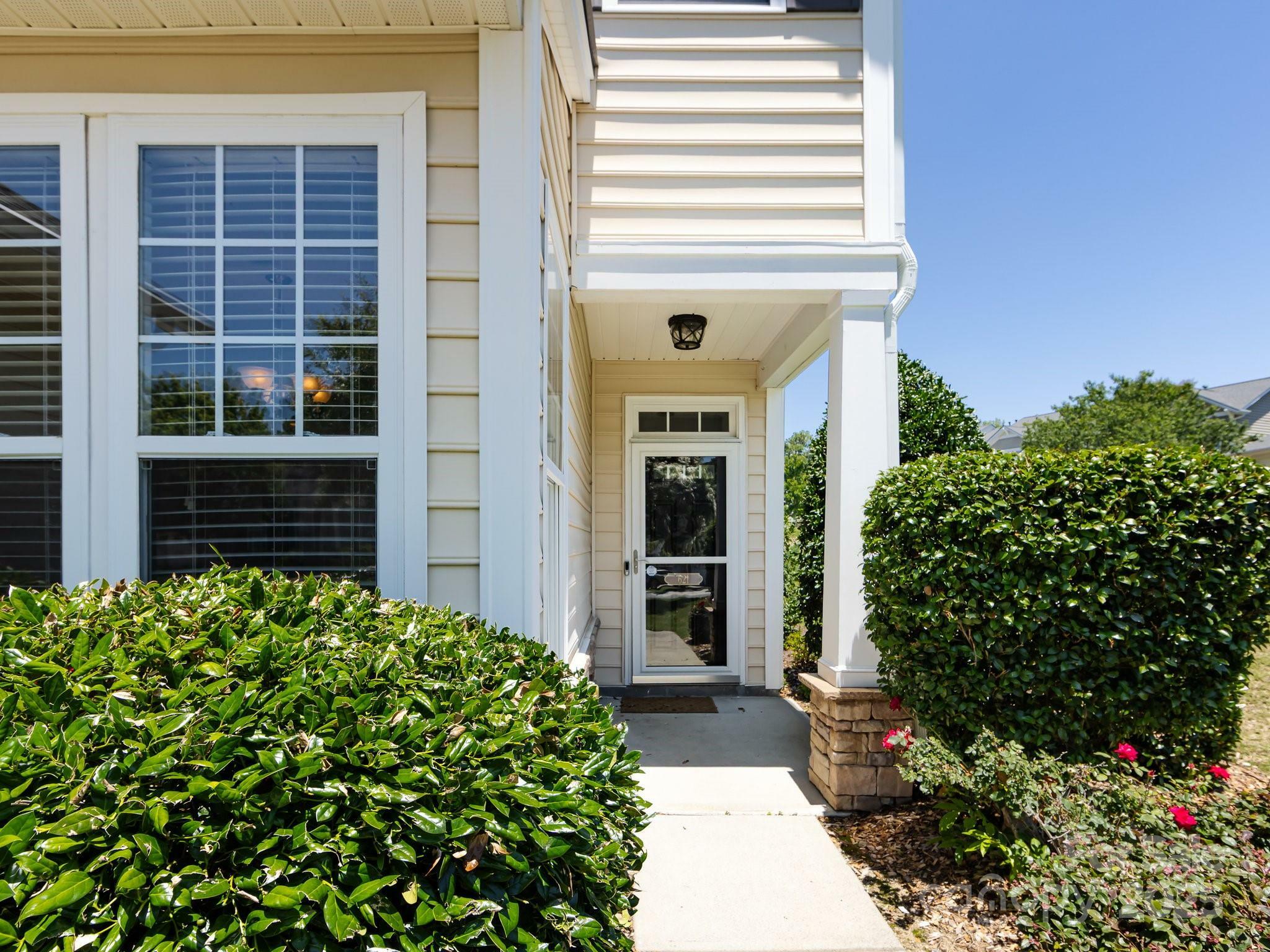 Property Photo:  621 Pine Links Drive  SC 29708 