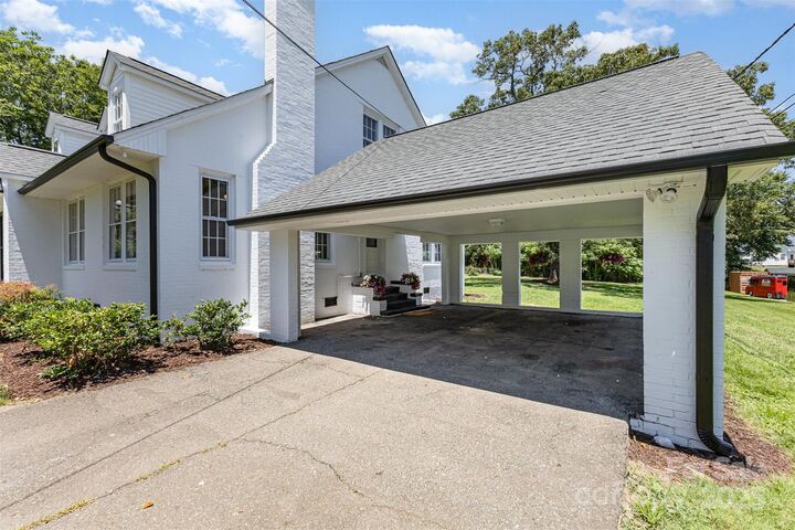 Property Photo: 309 E Main Street NC 28089