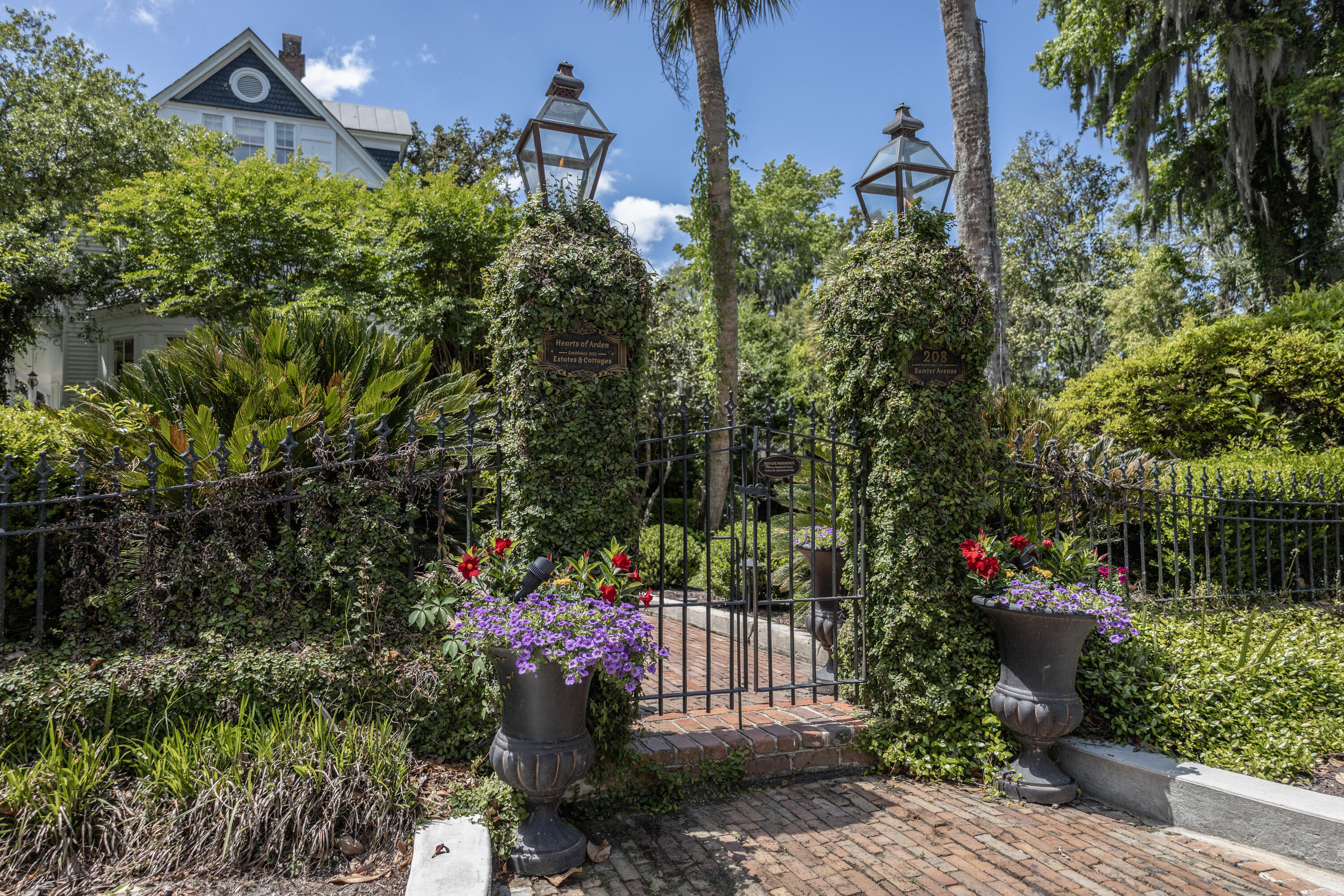 Property Photo: 208 Sumter Avenue SC 29483