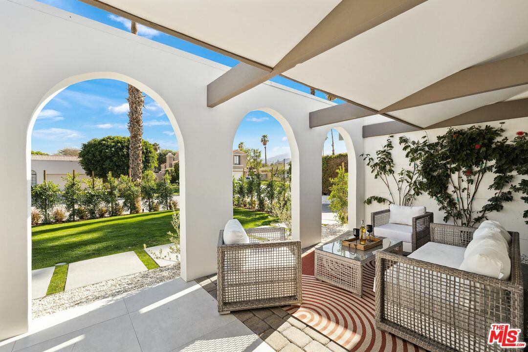 Property Photo: 80100 Vista Grande CA 92253