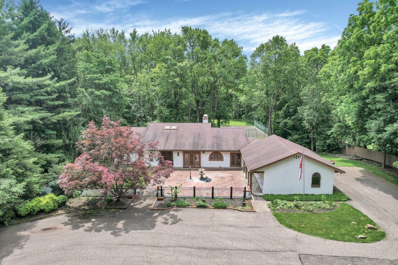 Property Photo: 71 Denison Drive OH 43023