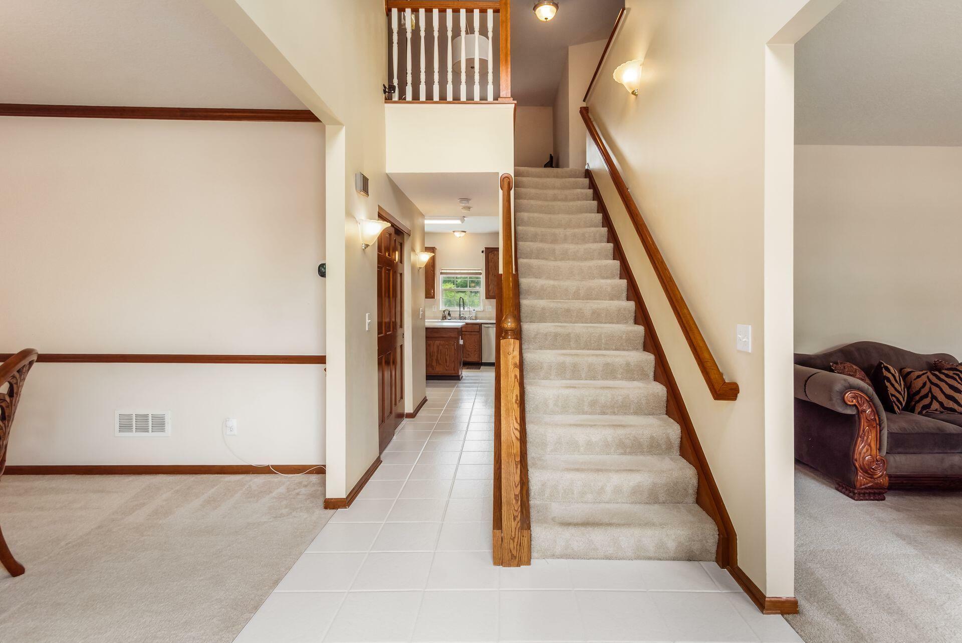Property Photo: 5630 Dorshire Drive OH 43021