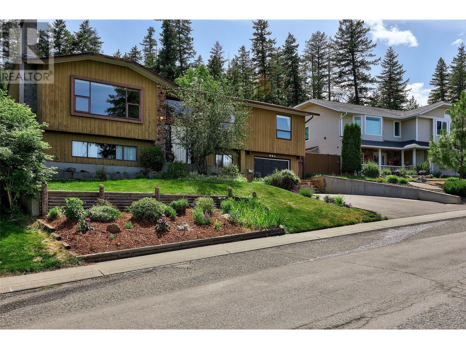 663 Fleming Drive  Kamloops BC V1S 1A2 photo