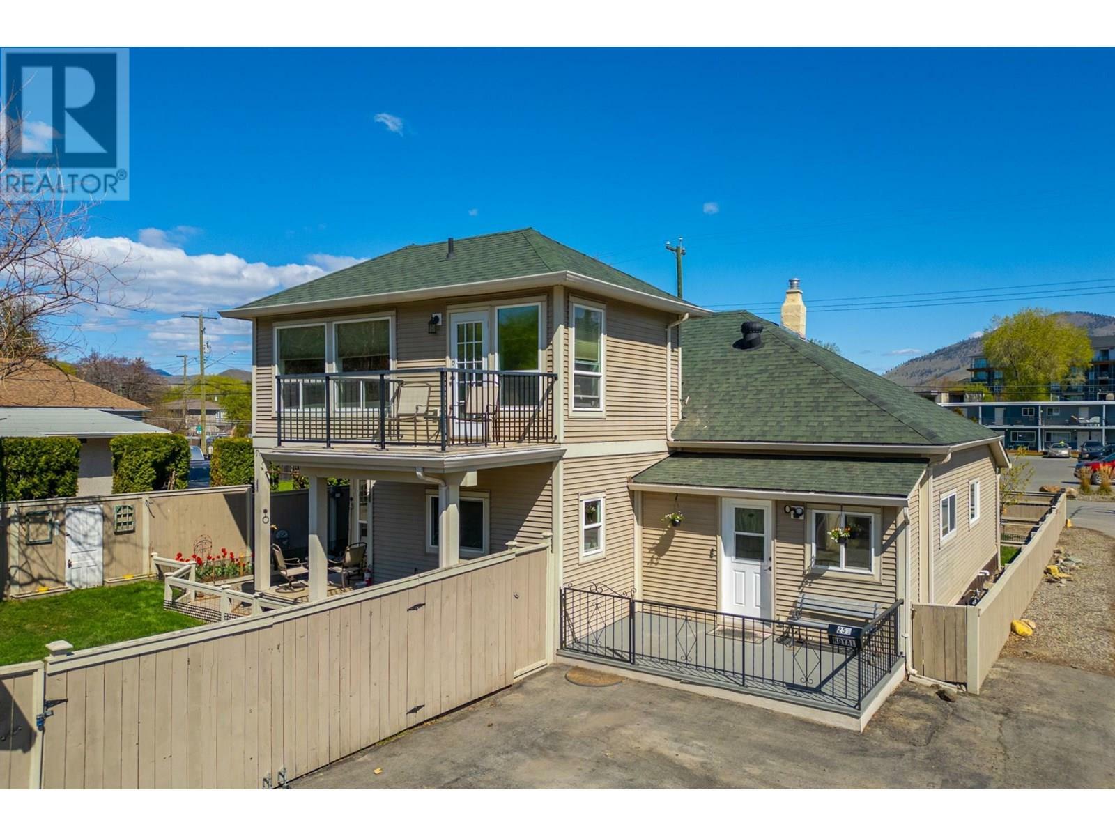 Property Photo: 253 Royal Avenue BC V2B 3P4