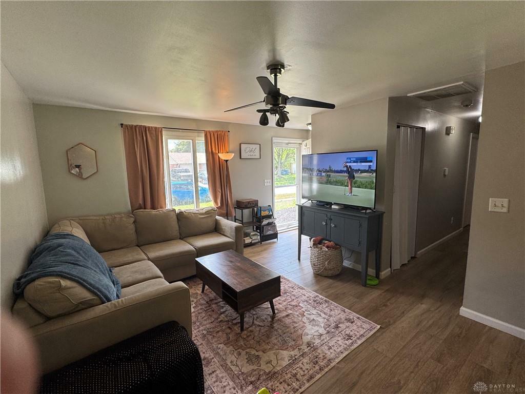 Property Photo: 7123 Mercedes Road OH 45424