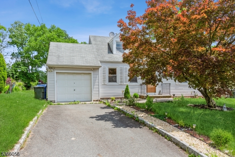 Property Photo: 8 Longfellow Dr NJ 07067