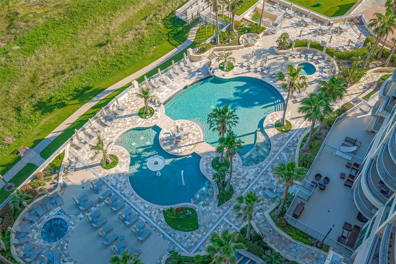 Property Photo:  801 E Beach Drive Bc708  TX 77550 