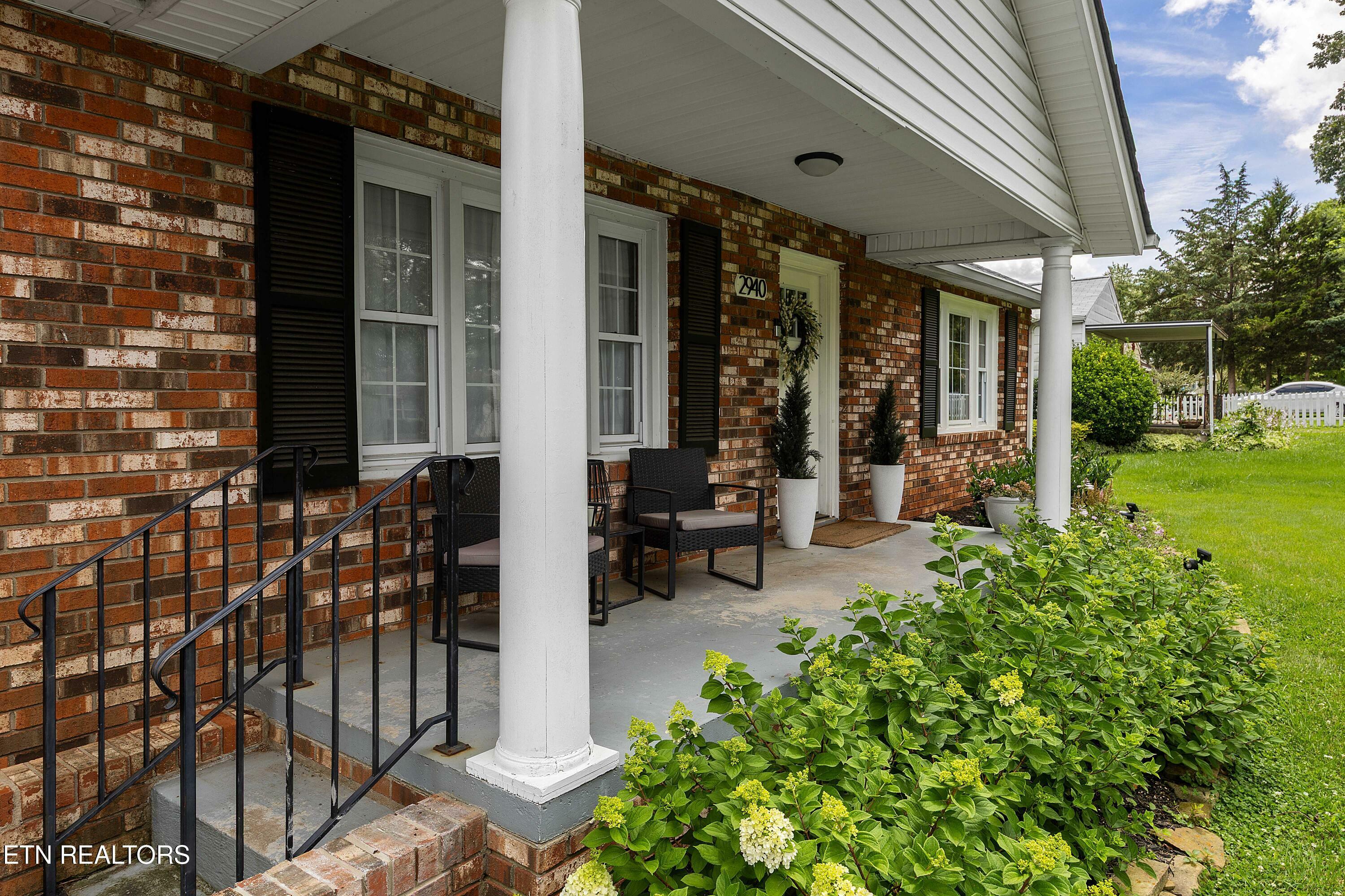 Property Photo: 2940 Gaston Ave TN 37917