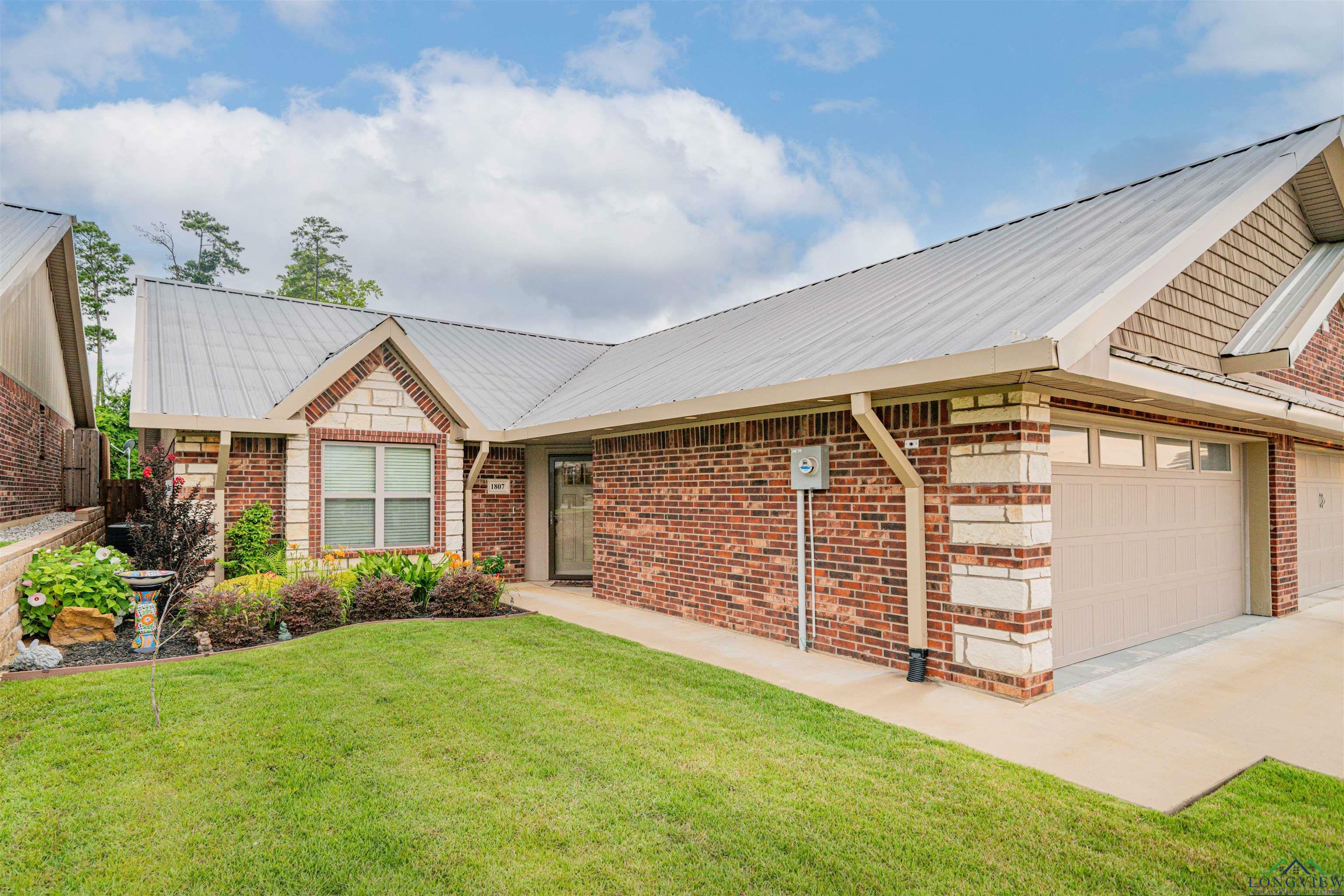 1807 Yellowstone Dr.  Longview TX 75605 photo