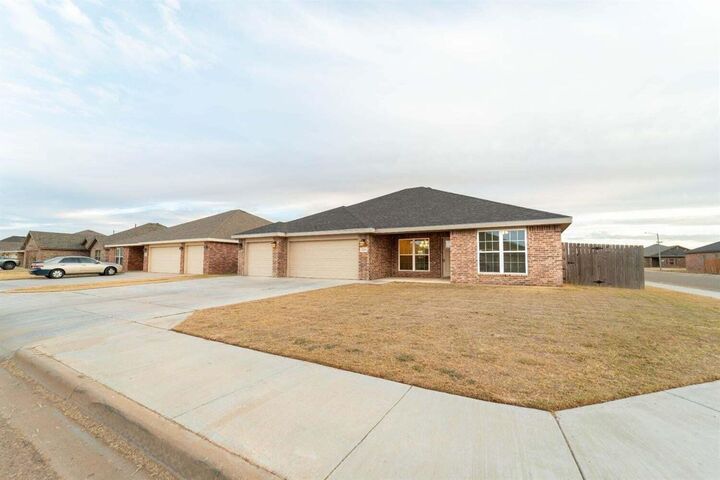 5213 Marshall Street  Lubbock TX 79416 photo