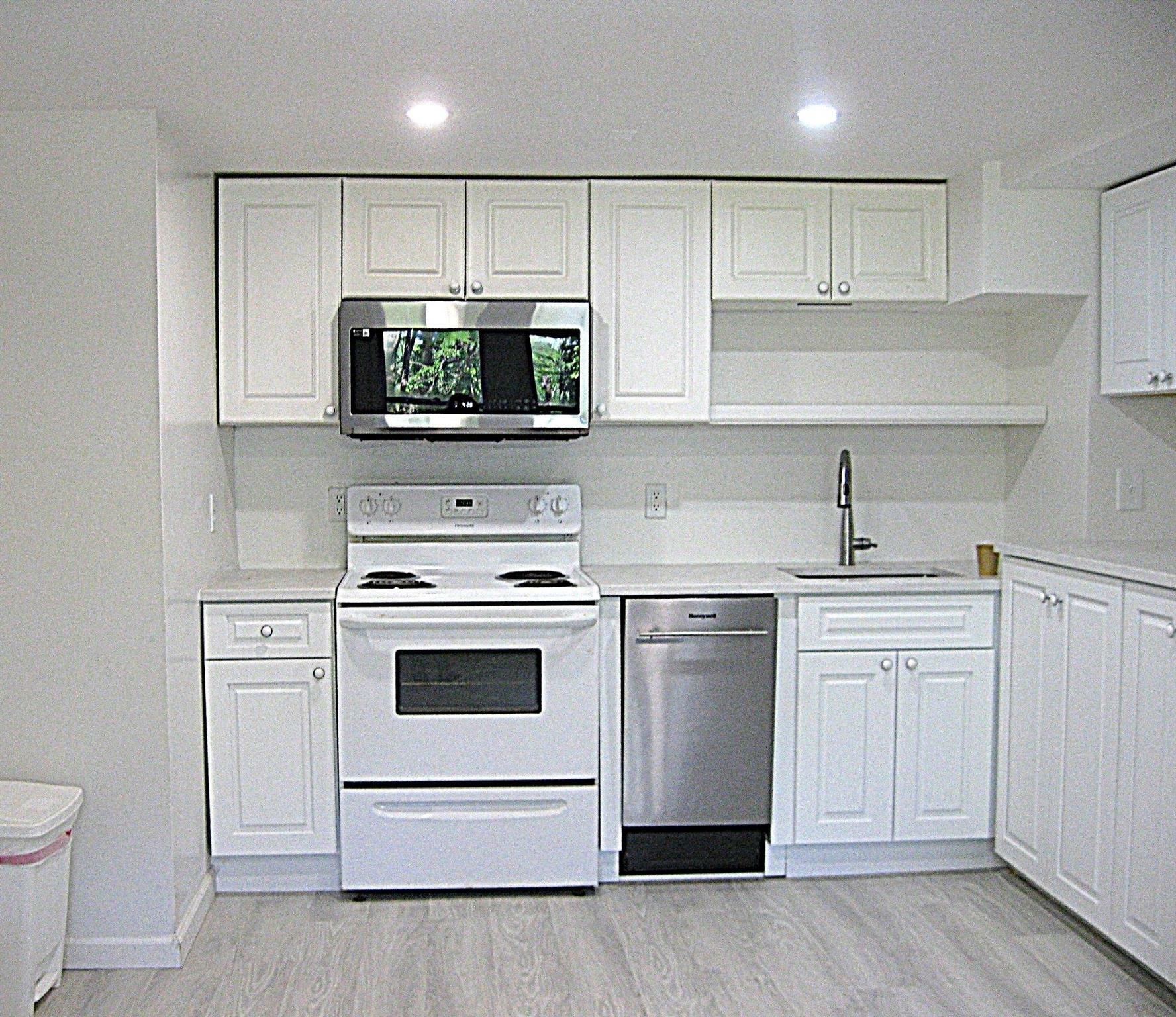 Property Photo:  525 Lake Road 4  NY 12567 
