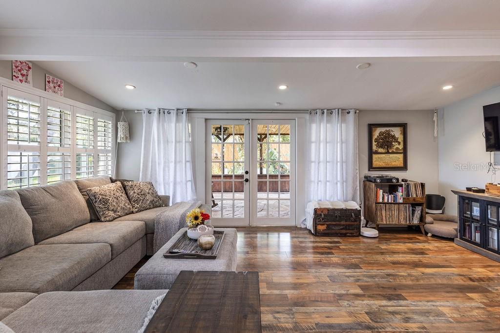 Property Photo: 212 Blossom Lane FL 32789