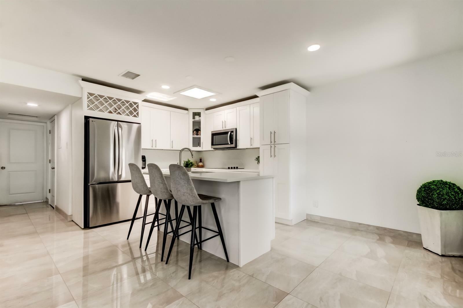 Property Photo: 4727 Town N Country Boulevard FL 33615