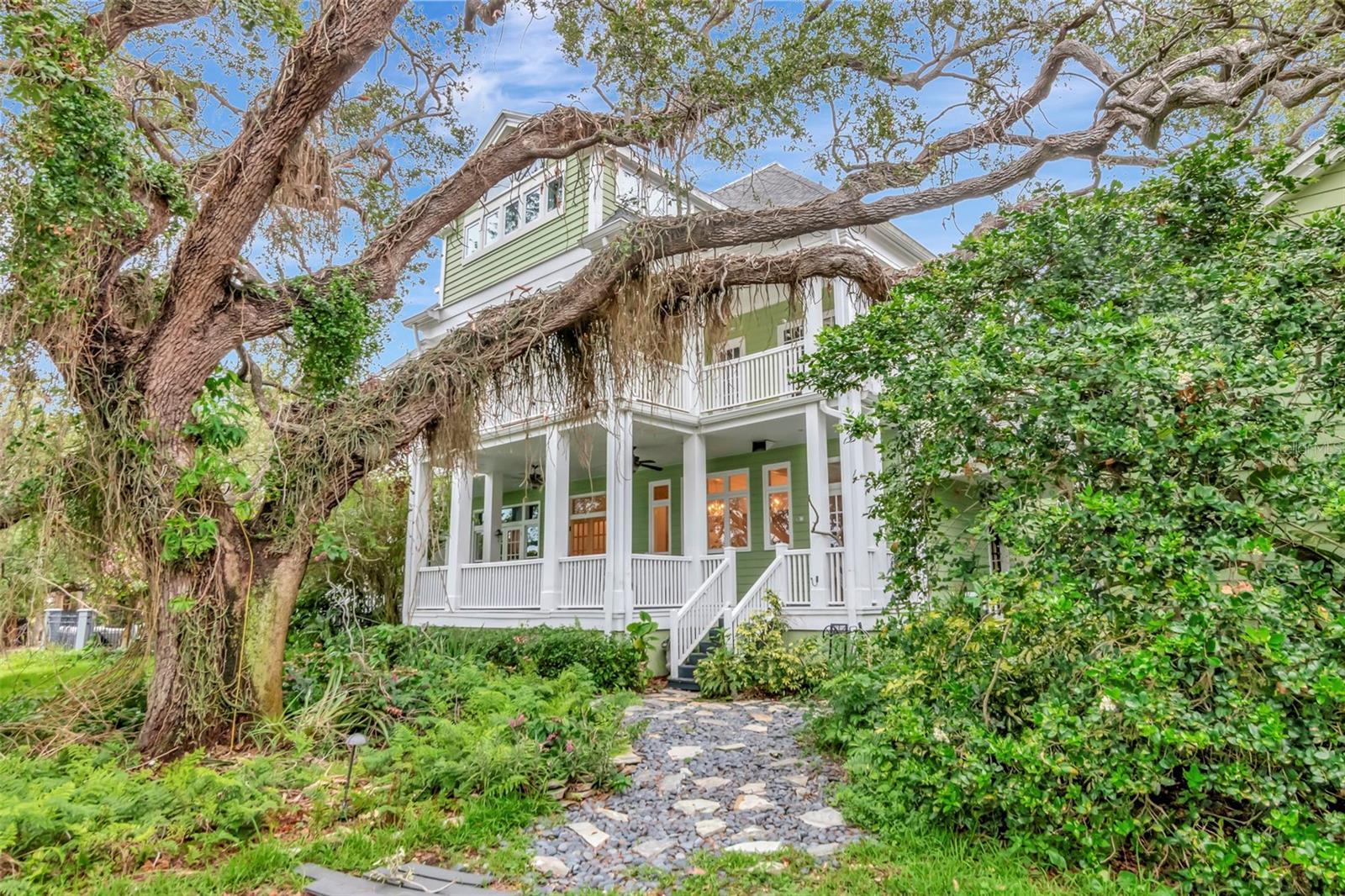 Property Photo:  6220 Bayshore Boulevard  FL 33611 