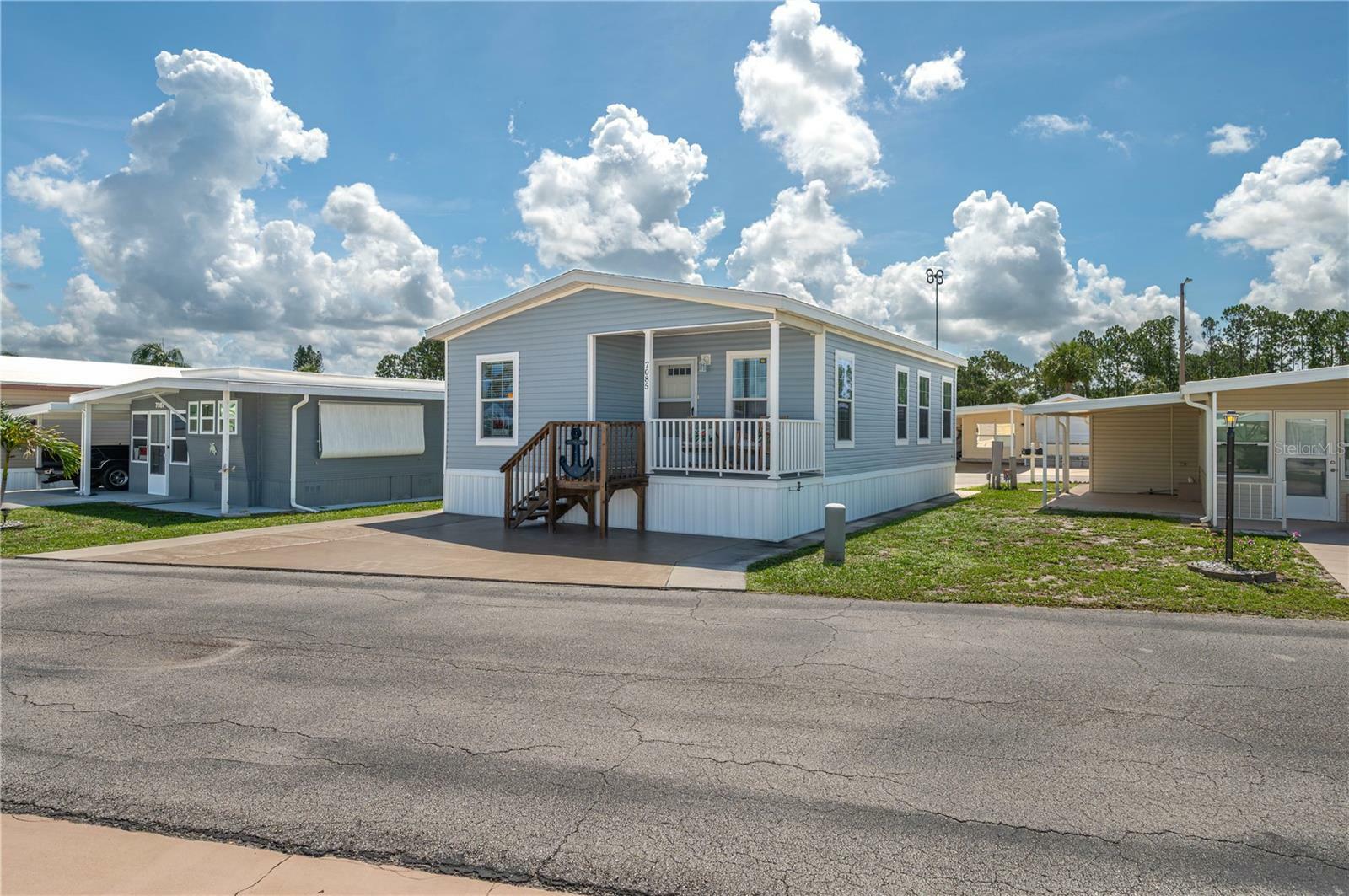 Property Photo:  7085 Fairview Village Circle  FL 33881 