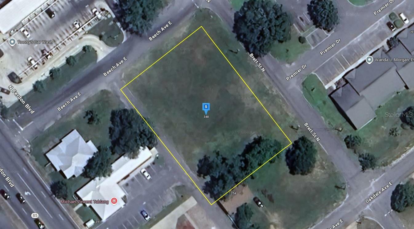 Property Photo:  348 Brett Street  FL 32539 