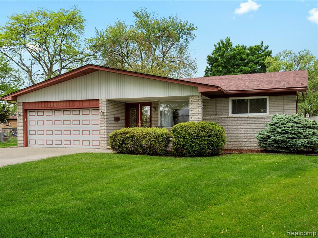 Property Photo: 35689 Tina Drive MI 48310 5030